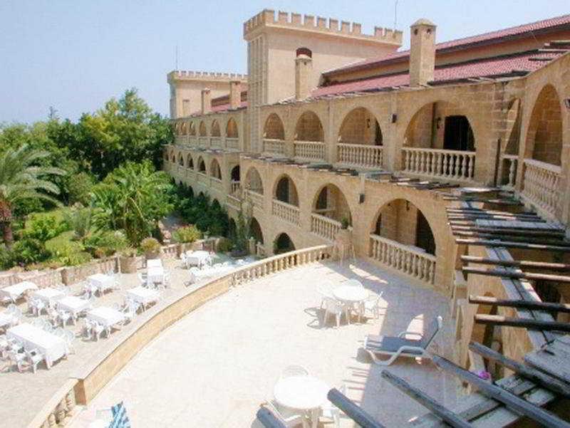 Celebrity Hotel Lapithos  Esterno foto